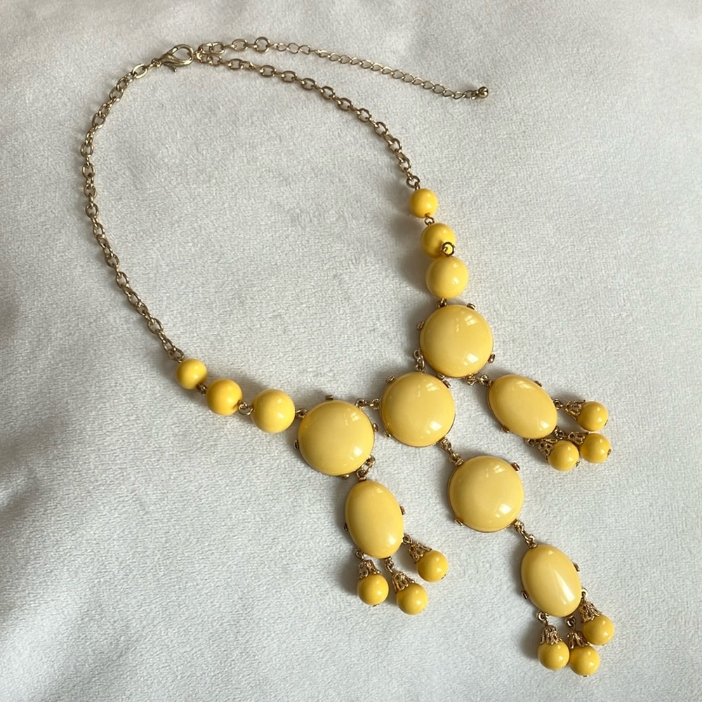 3/$20 Yellow statement bib necklace